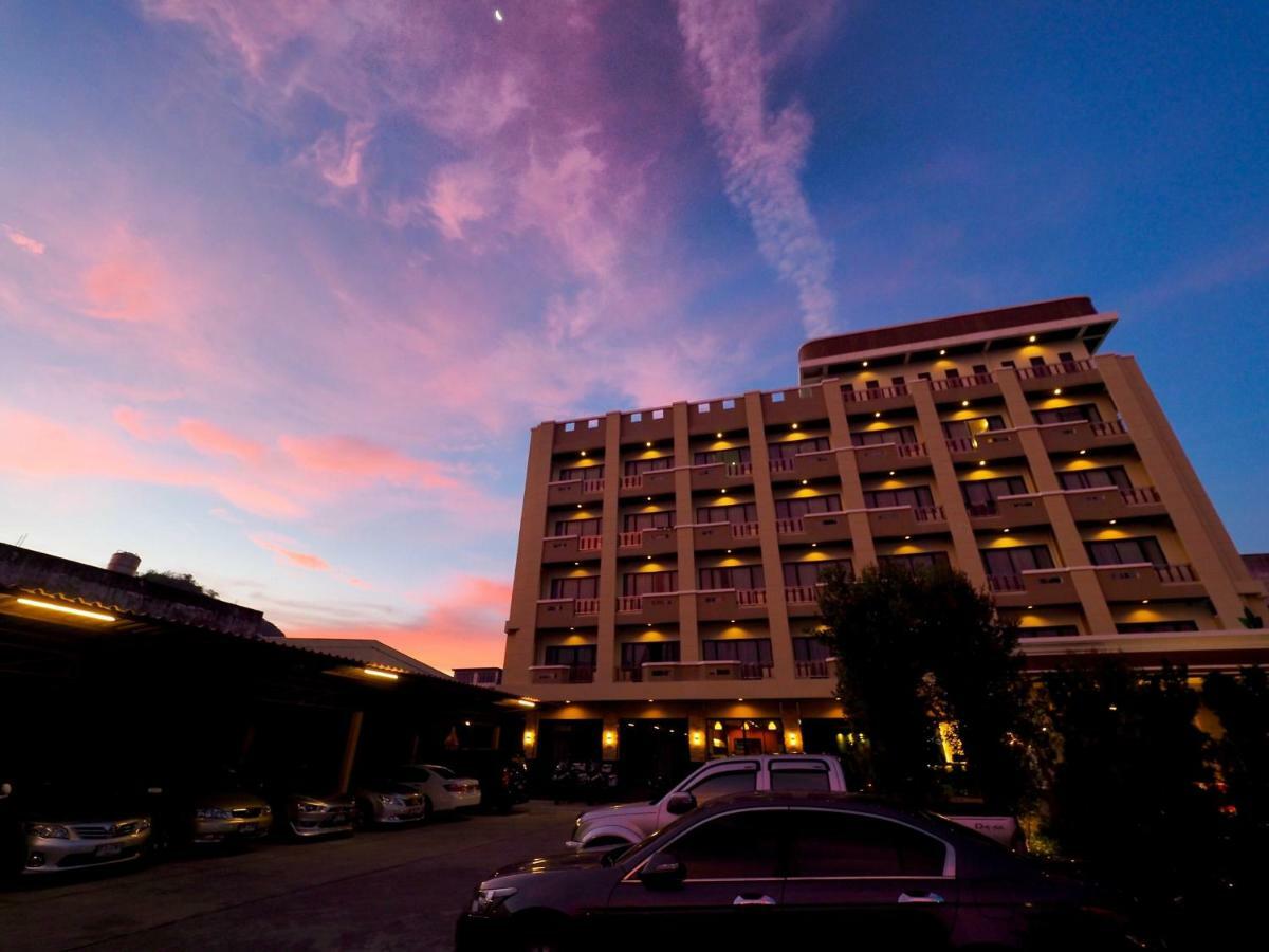 The Centris Hotel Пхаттхалунг Экстерьер фото
